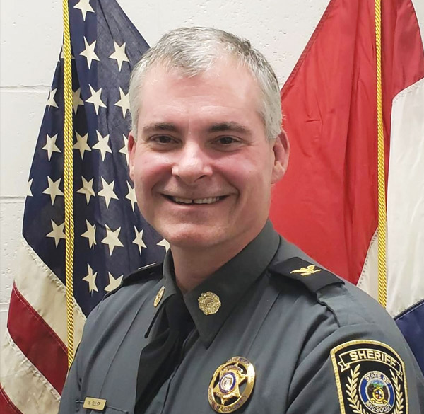 sheriff-matt-oller-600×585
